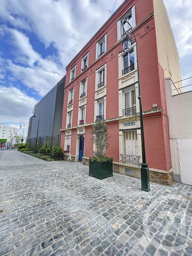 Appartement F2 à vendre - 2 pièces - 35.33 m2 - PUTEAUX - 92 - ILE-DE-FRANCE - Century 21 La Doyenne