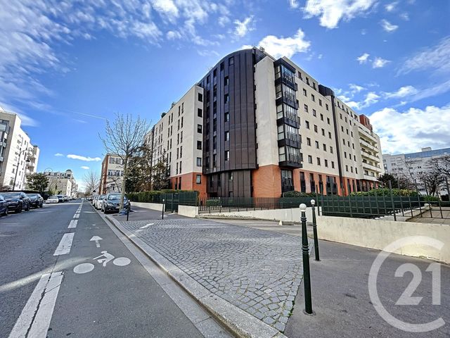 Appartement F3 à vendre - 3 pièces - 71.26 m2 - PUTEAUX - 92 - ILE-DE-FRANCE - Century 21 La Doyenne