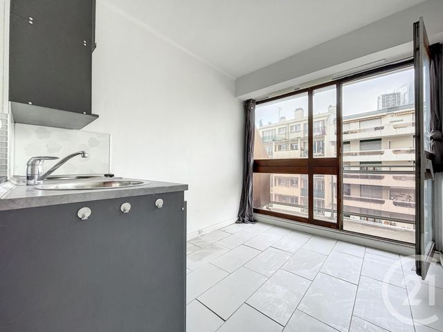 Appartement F1 à vendre - 1 pièce - 12.1 m2 - PUTEAUX - 92 - ILE-DE-FRANCE - Century 21 La Doyenne