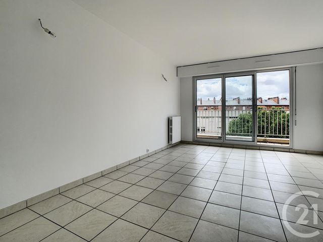 Appartement F4 à louer - 4 pièces - 80.6 m2 - PUTEAUX - 92 - ILE-DE-FRANCE - Century 21 La Doyenne